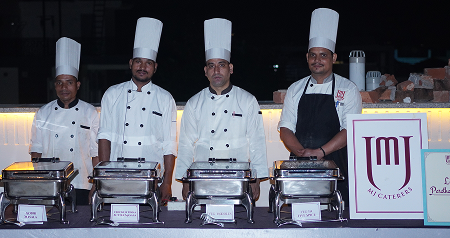 Live Tandoor Station